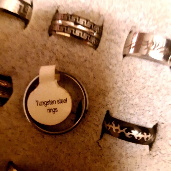 Mens Rings - Picture 3 of 4